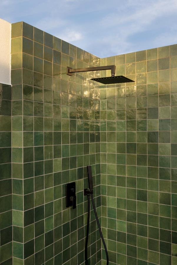 Aparthotel Dona Lola Boutique *