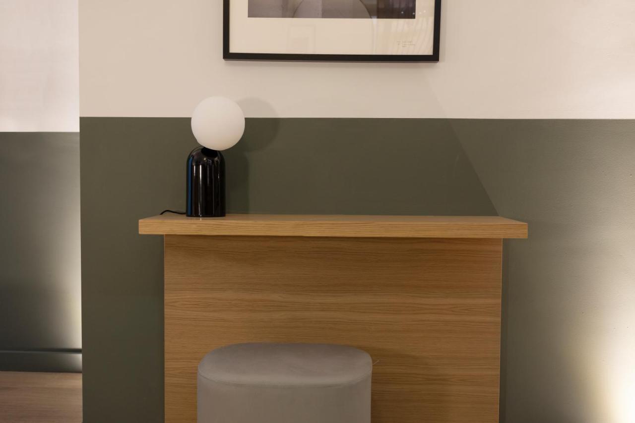 Aparthotel Dona Lola Boutique